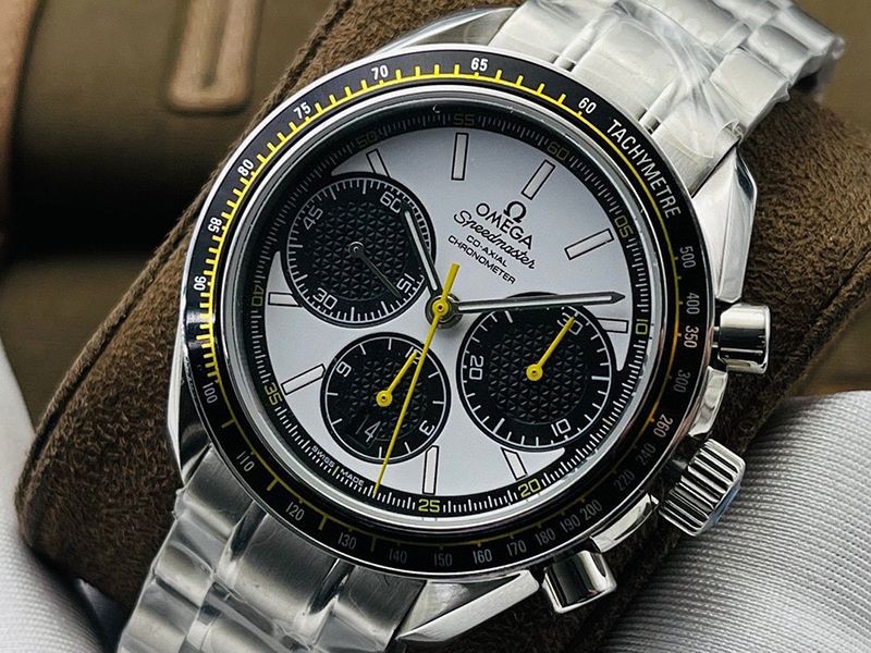 オメガ スピードマスター コピー レーシング 自動巻き 40mm 326.30.40.50.04.001