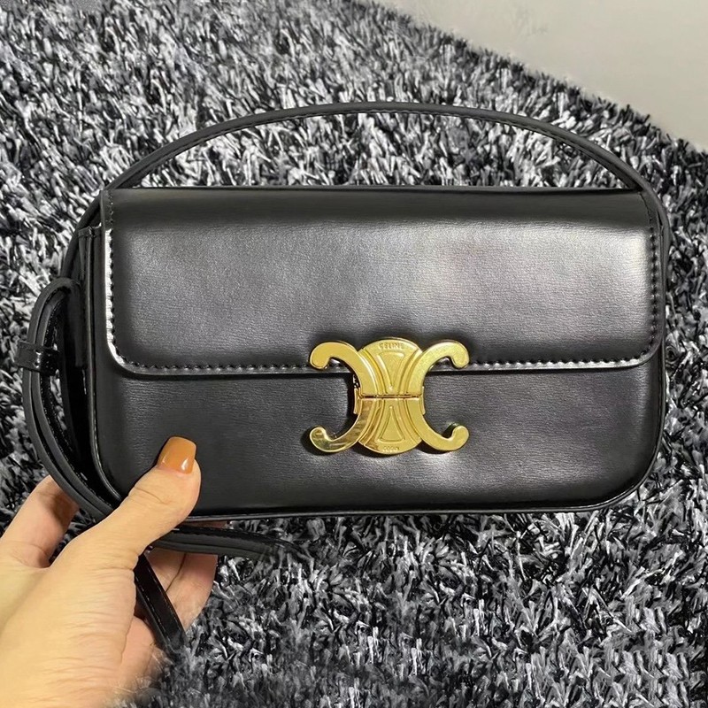 セリーヌ コピー トリオンフ ショルダーバッグ カーフスキン Cex82788